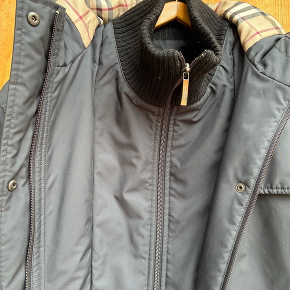 Burberry Black Hooded Jacket Women’s Sz Large - Picture 2 of 11